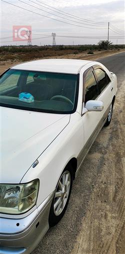 تۆیۆتا کراون